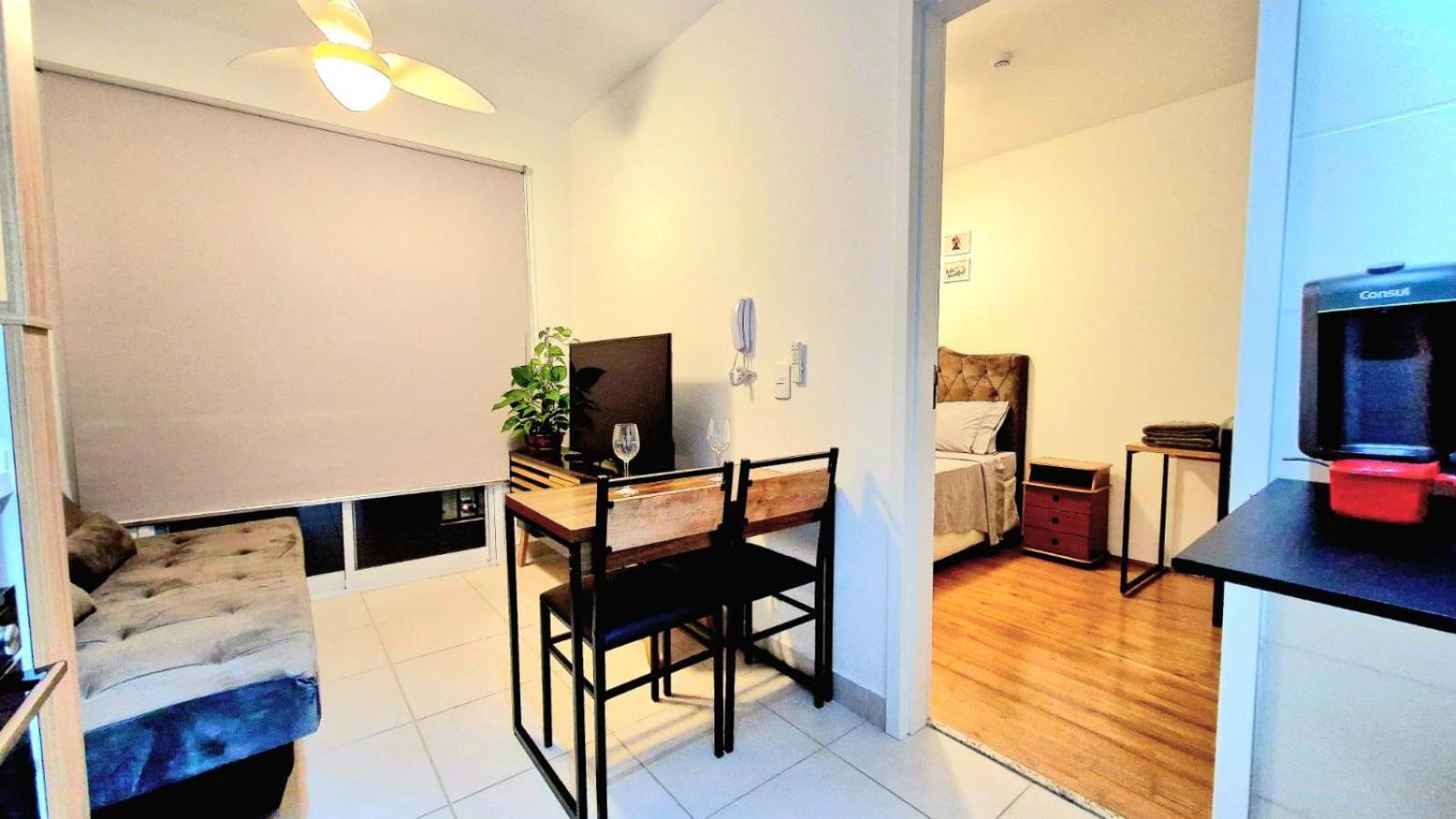 Apartment Por Do Sol Desde Uma Rede Na Varanda Da Zona Sul